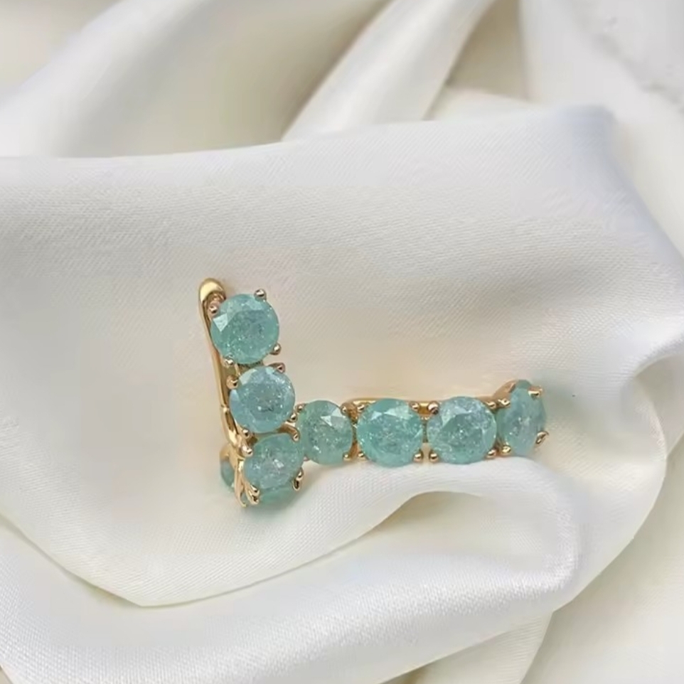 18 Kt Gold Rg Aqua Blue Earrings